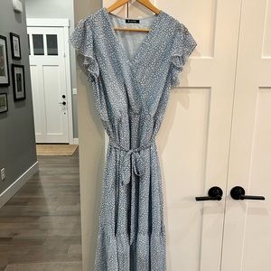 Breezy spring dress blue and white BRFBM size Women’s large